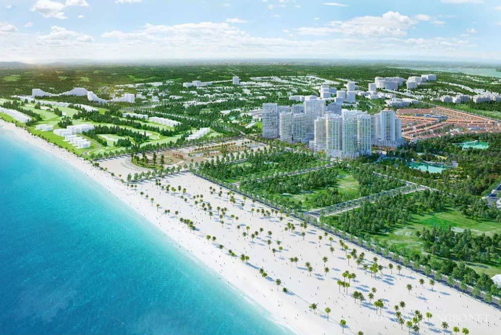 Toàn cảnh đường Trần Phú Nha Trang năm 2025 – khu đất ven biển đắt giá bậc nhất thành phố, tập trung nhiều khách sạn cao cấp.