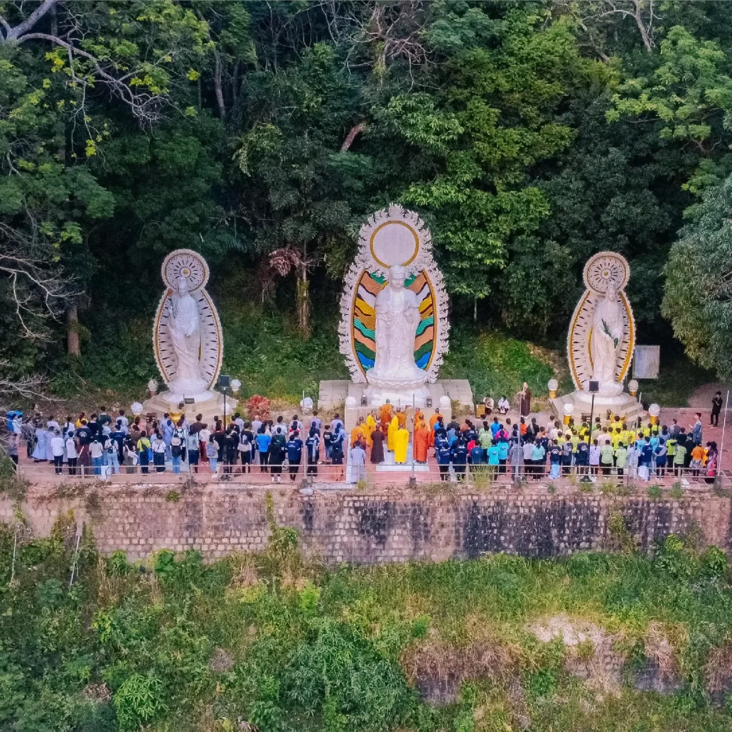 Bộ tượng Di Đà Tam Tôn