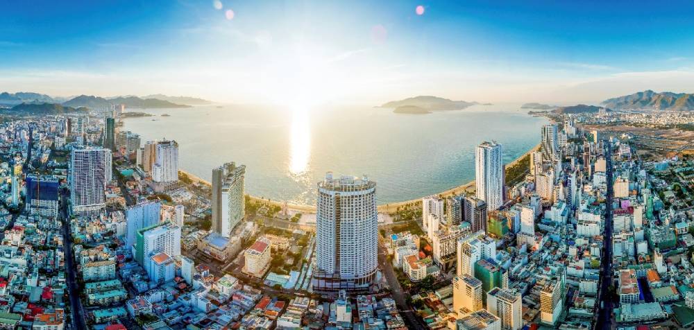 Thị trường bất động sản Khánh Hòa quý 1/2025 với giao dịch tăng mạnh và sự phát triển của các dự án khu đô thị mới.
