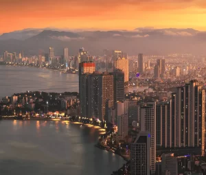 View ngắm bình minh tại Mường Thanh Viễn Triều