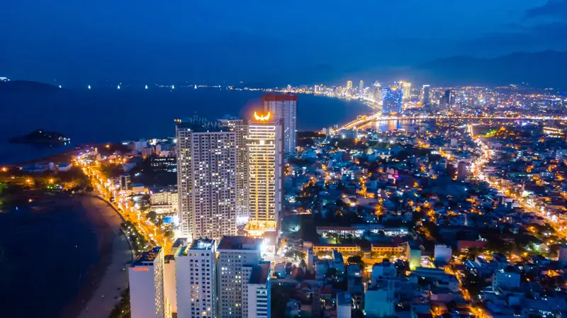 Toà nhà cao tầng hiện đại ở Nha Trang.