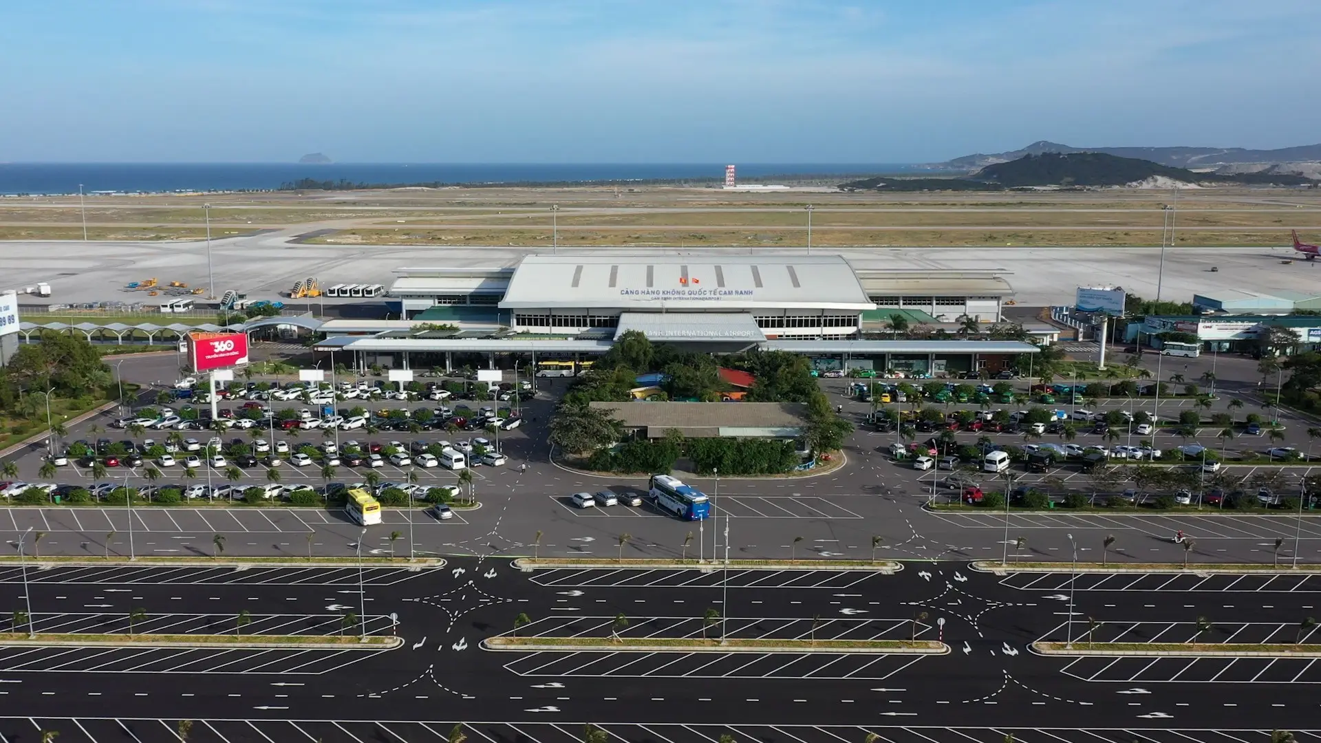 Sân bay Cam Ranh mở rộng thúc đẩy thị trường nhà đất Nha Trang
