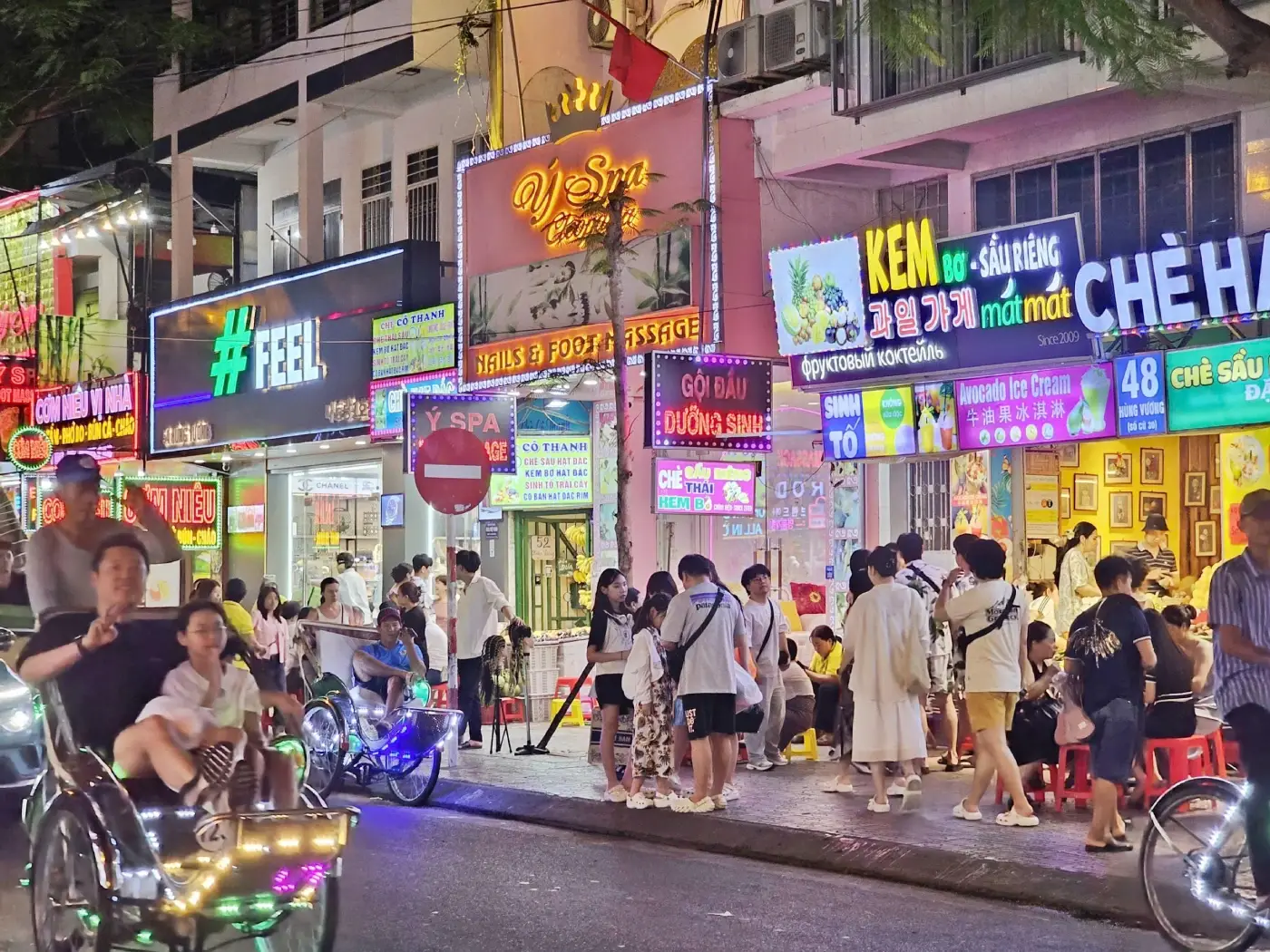 Kinh tế đêm tạo động lực tăng trưởng trong quy hoạch đô thị Khánh Hòa