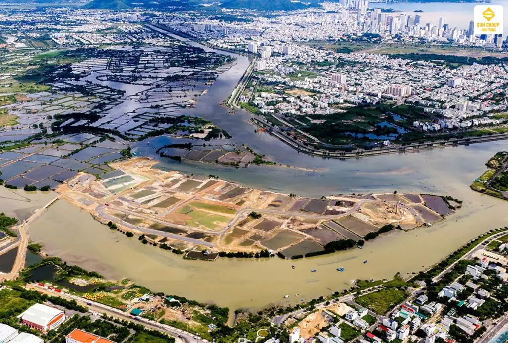 Tiến độ thi công thực tế phân khu Shophouse và biệt thự Sun Group Nha Trang.